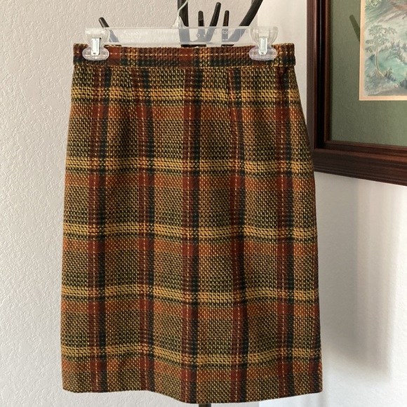 Vintage 1990’s Wool Blend Oversized Tartan Blazer & Skirt Size S - Picture 11 of 15